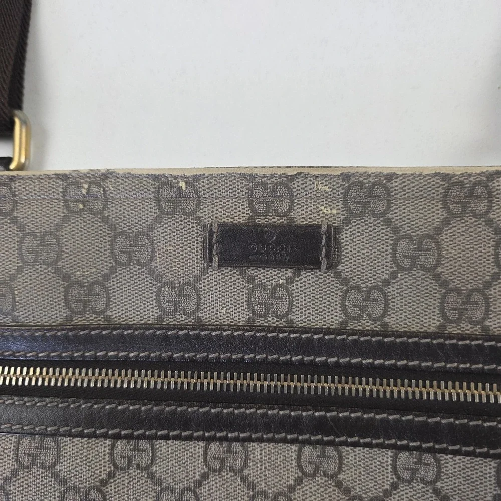 Gucci Crossbody Bag Mens Medium Beige GG Canvas Leather Shoulder Travel Italy